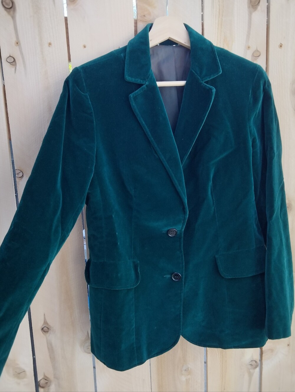 Vintage Emerald Green Womens Velvet Blazer Jacket Two-Button Closure Made in USA